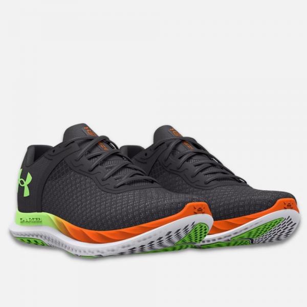 Under Armour FTW MEN 3025129-104 Size 7 CHARGED BREEZE
